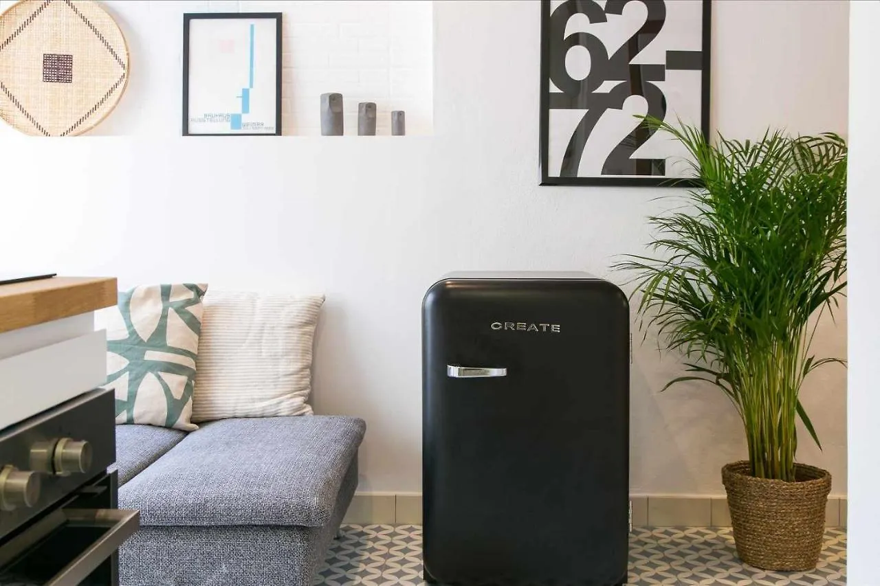 Trendy Lisbon Home With Terrace Lx Factory 0*,  Португалия