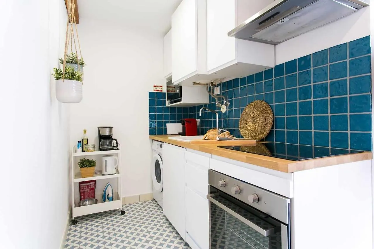 Trendy Lisbon Home With Terrace Lx Factory