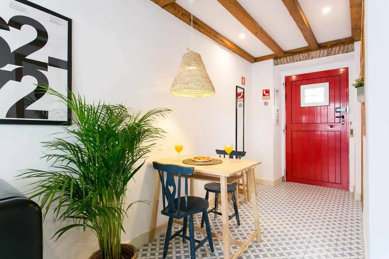 Trendy Lisbon Home With Terrace Lx Factory