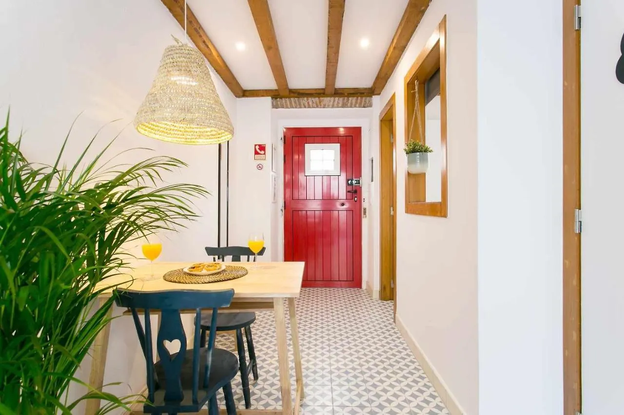 Trendy Lisbon Home With Terrace Lx Factory